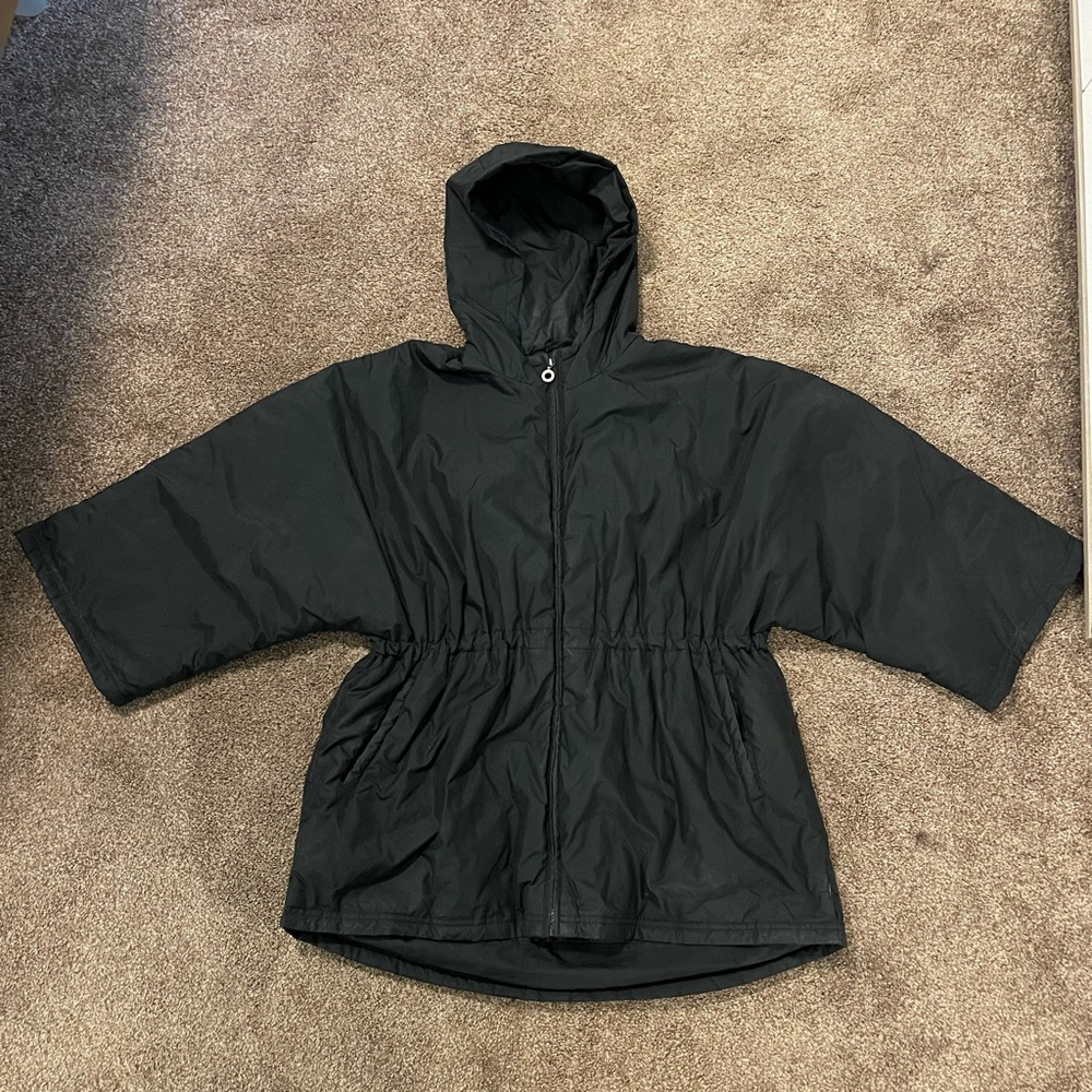 DKNY wide sleeve lightweight puffer